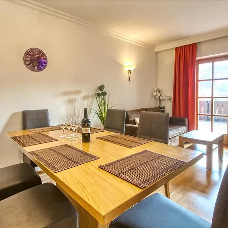 Select 7 - By Alpen Aufhausen