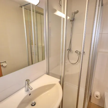 Select 7 - By Alpen Aufhausen