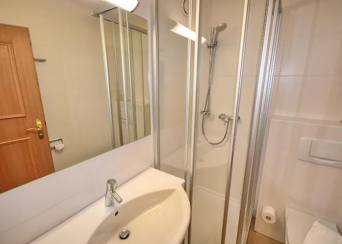 Select 7 - By Alpen Aufhausen